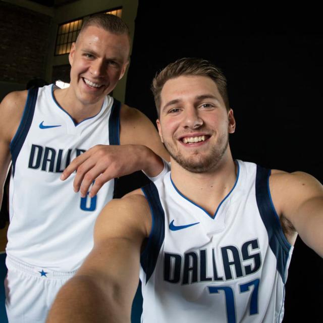 1633886152881084875.jpg kristaps-porzingis-luka-doncic.jpg